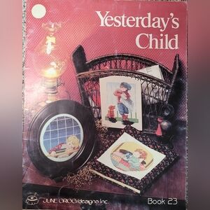 ▪︎Cross Stitch Pattern Booklet